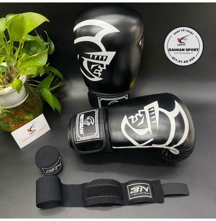 Combo Găng Tay Boxing Pretorian Classic ( Đen ) + Băng Quấn Tay BN 5m ( cặp )