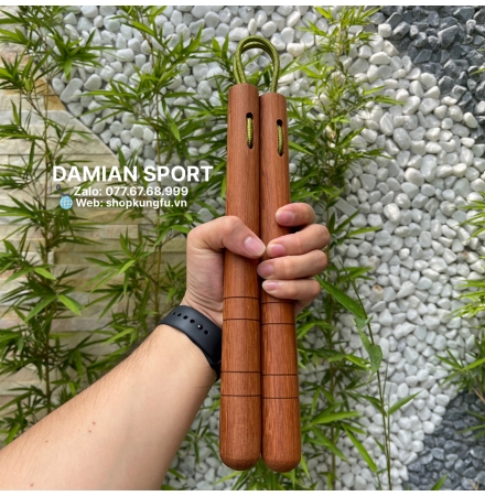 Côn Nhị Khúc Gỗ Căm Xe Tròn Lý Tiểu Long  - Dây Dù ( Bộ )